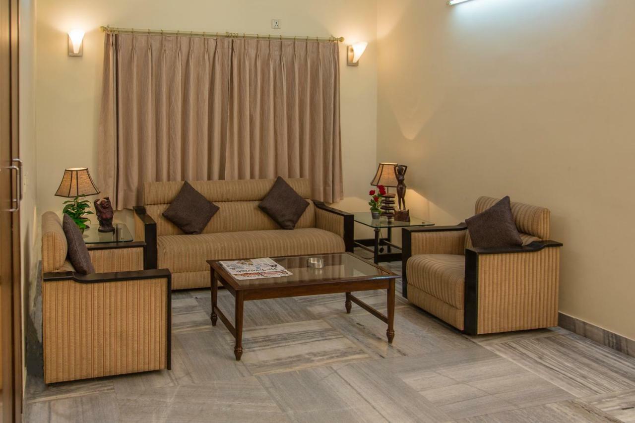 Dorota House * Kolkata